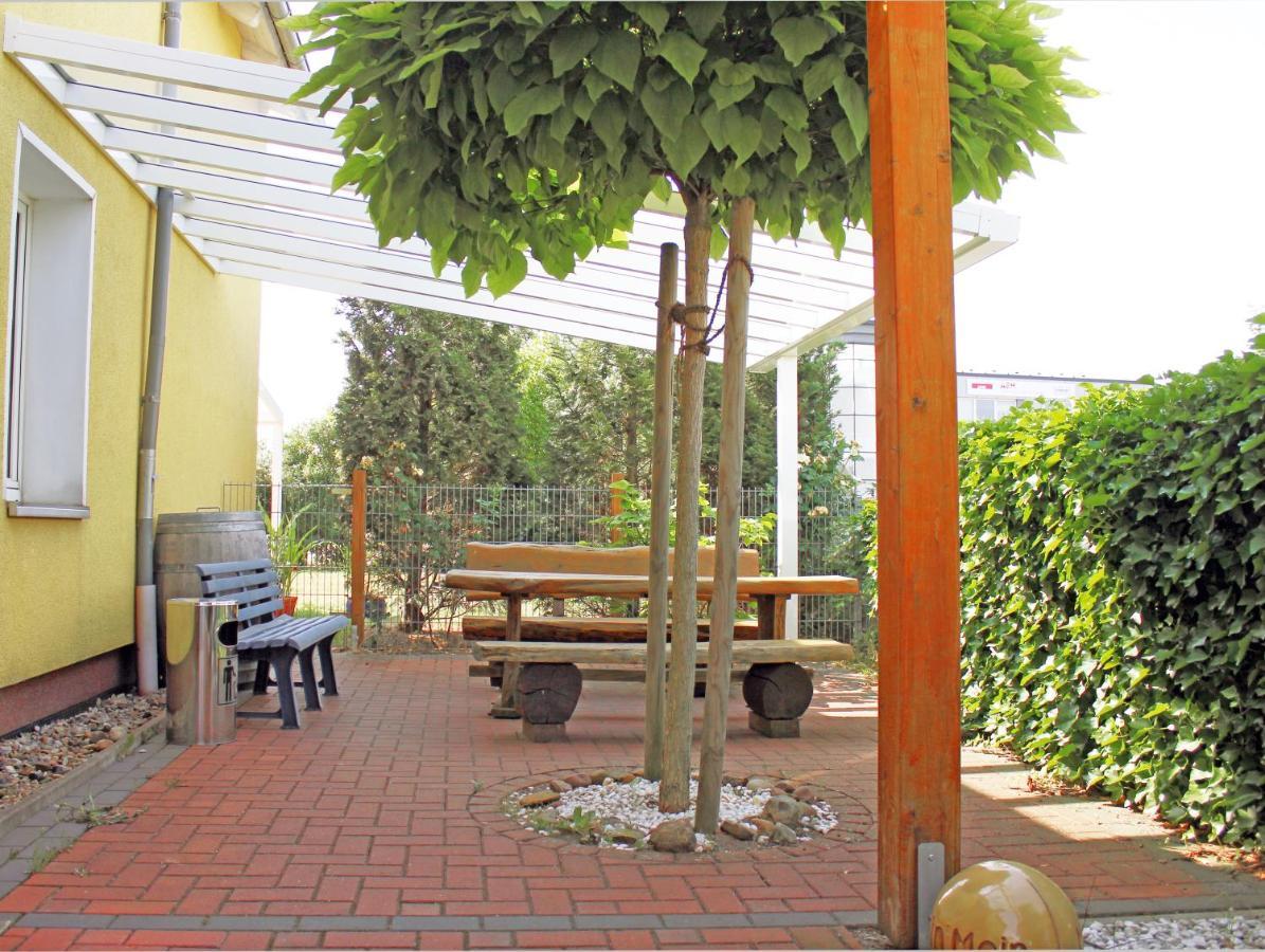 Haus Sperbermuehle Hotel Laatzen Екстериор снимка